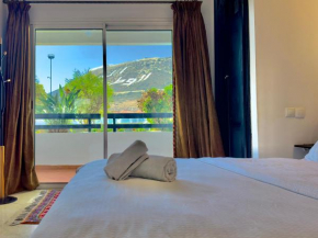 Marina Peakview Apartments